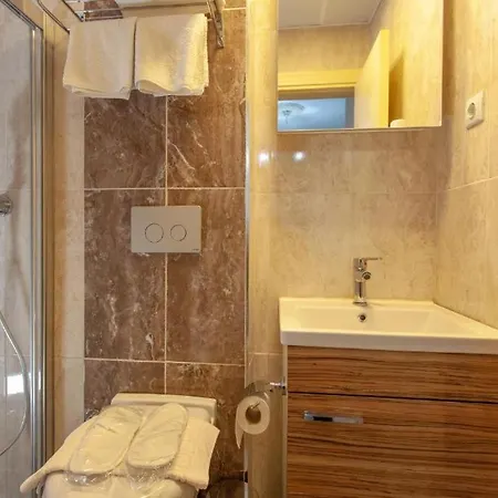 Ozmen Old Town Kaleici Adult Only 2* Анталья