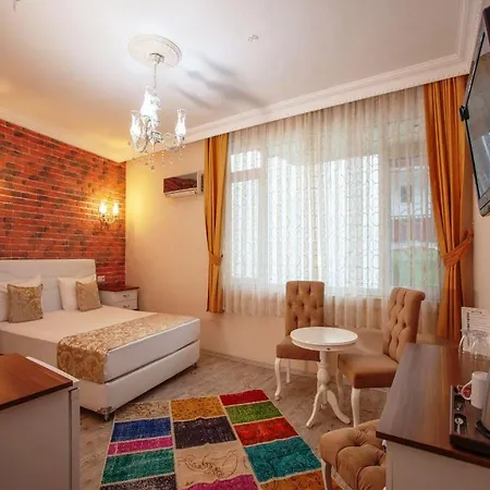 Отель Ozmen Old Town Kaleici Adult Only 2*