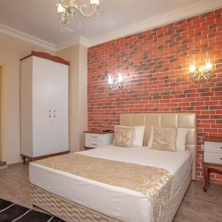 Ozmen Old Town Kaleici Adult Only Отель 2*