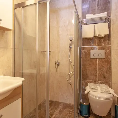 Ozmen Old Town Kaleici Adult Only Отель